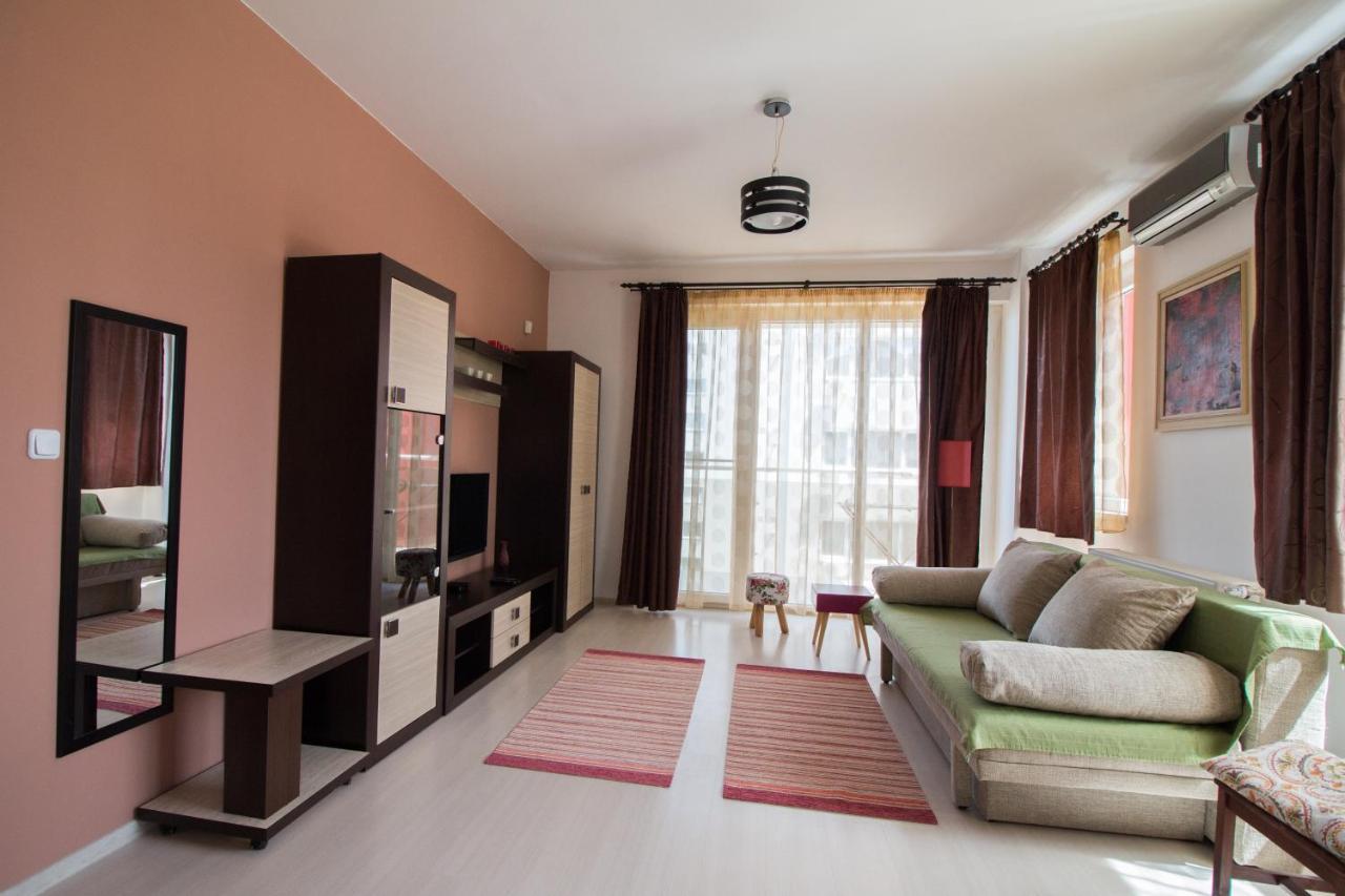 Sweet House Apartman Arad Kültér fotó