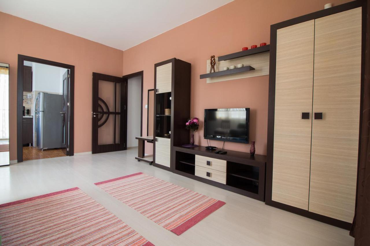 Sweet House Apartman Arad Kültér fotó